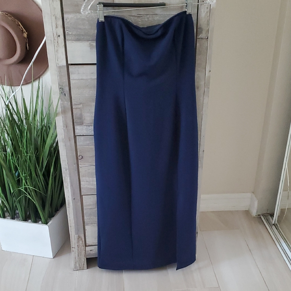 NWT- Navy Blue Strapless Midi Dress